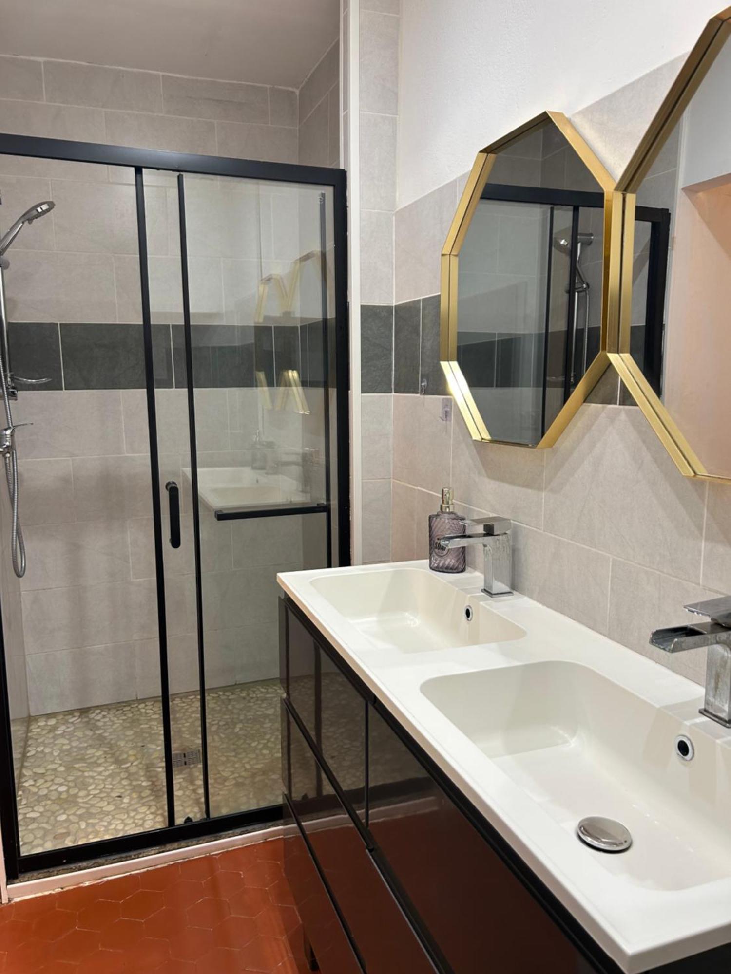 Apartment T2 Climatise - Pres Des Plages *